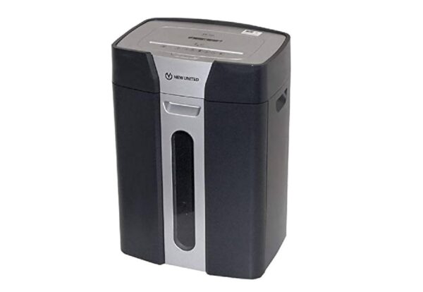 new-united-st-15-s-strip-cut-shredder-machine-black-silver15-sheets-strip-cut-cdcc-paper-clips-26-5-ltr